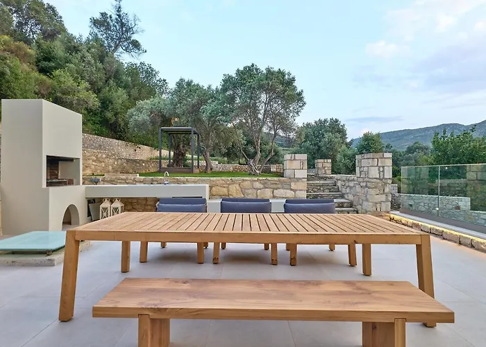Moly - Luxury Villa With Heated Private Pool
