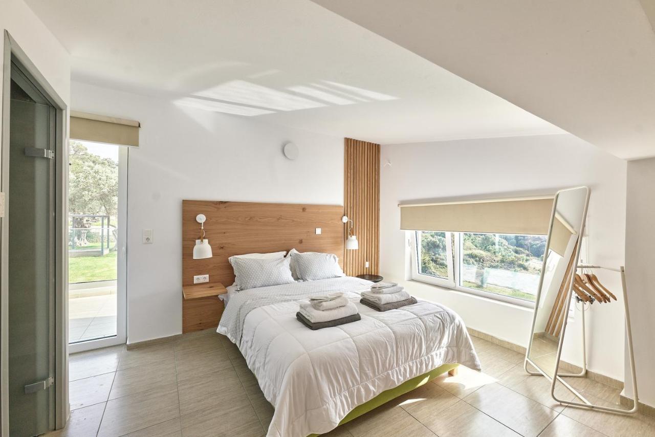 Moly - Luxury With Heated Private Pool Agia Triada