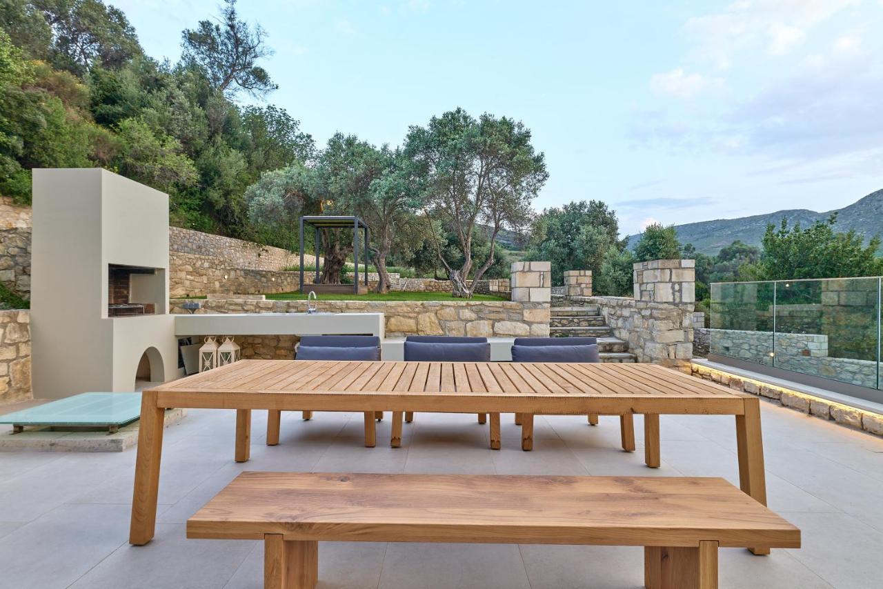 Villa Moly - Luxury With Heated Private Pool *