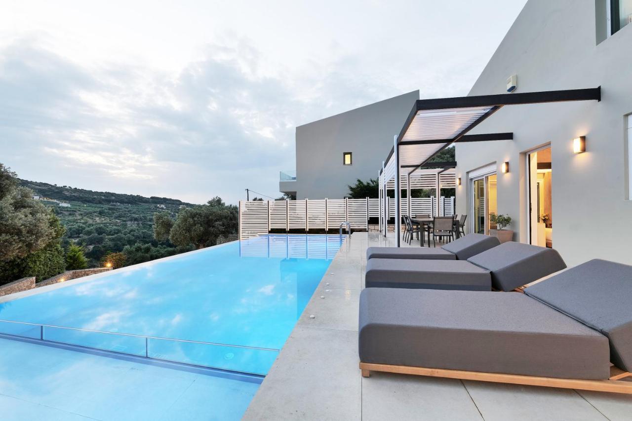 Moly - Luxury With Heated Private Pool Agia Triada